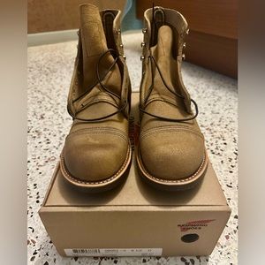 Red Wing Iron Ranger Hawthorne Muleskinner 8083 8.5D - New in Box